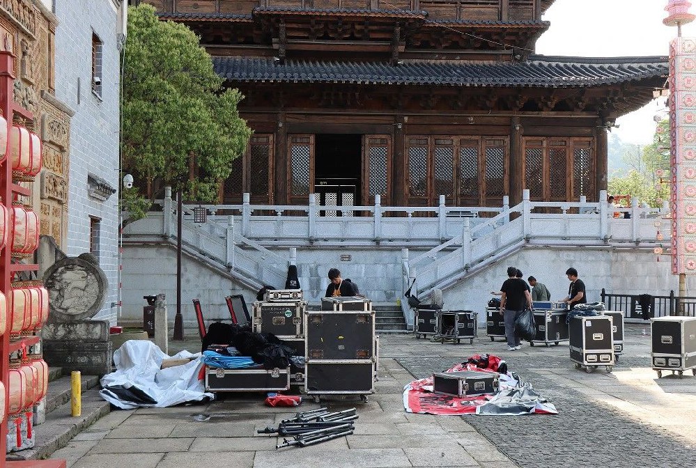 1744855452193297.jpg 1.jpg