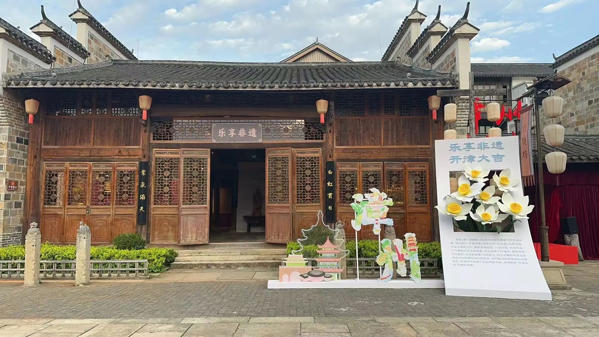 1744855553990879.jpg 7.jpg